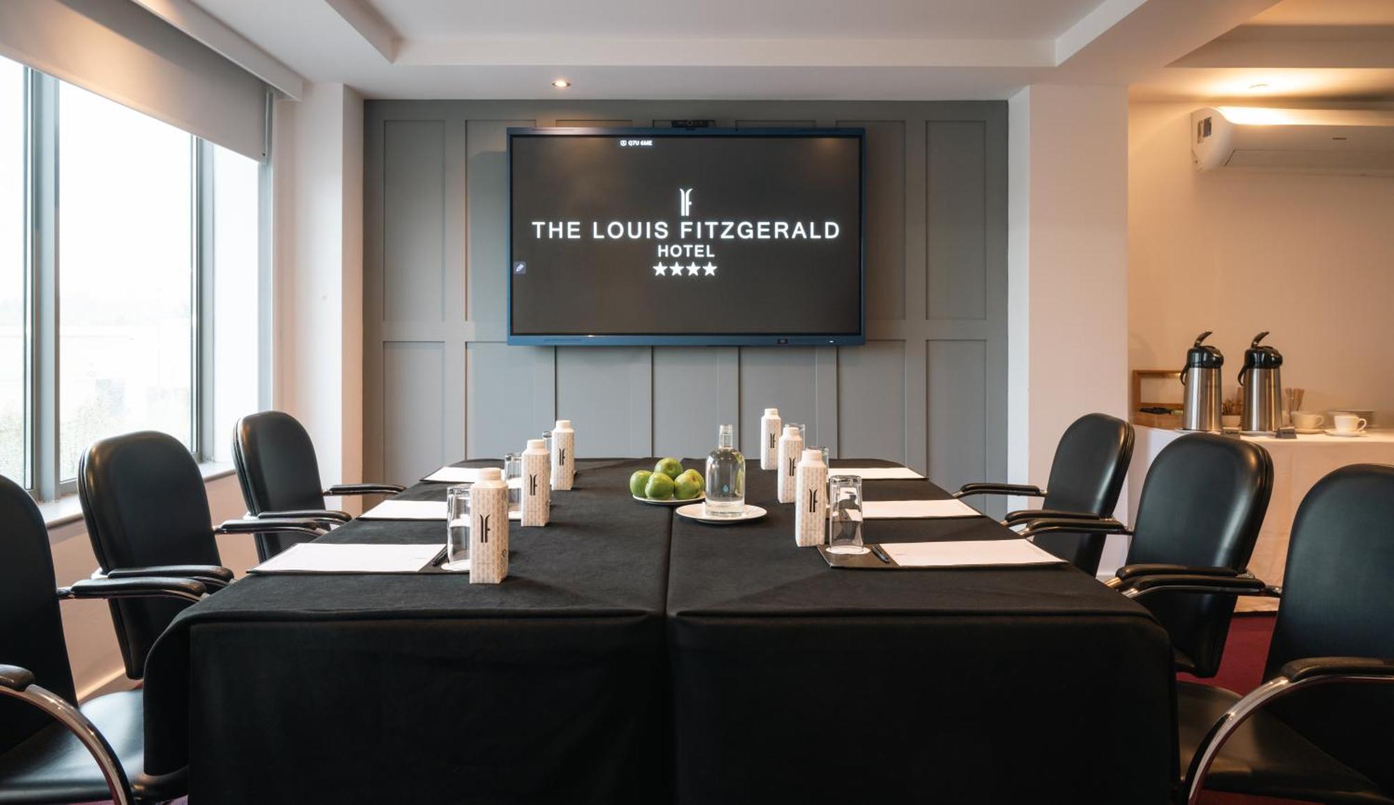 Louis Fitzgerald Clondalkin酒店